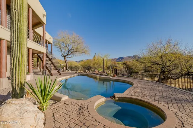 $3,299,000 | 37433 North Never Mind Trail, Carefree, AZ 85377