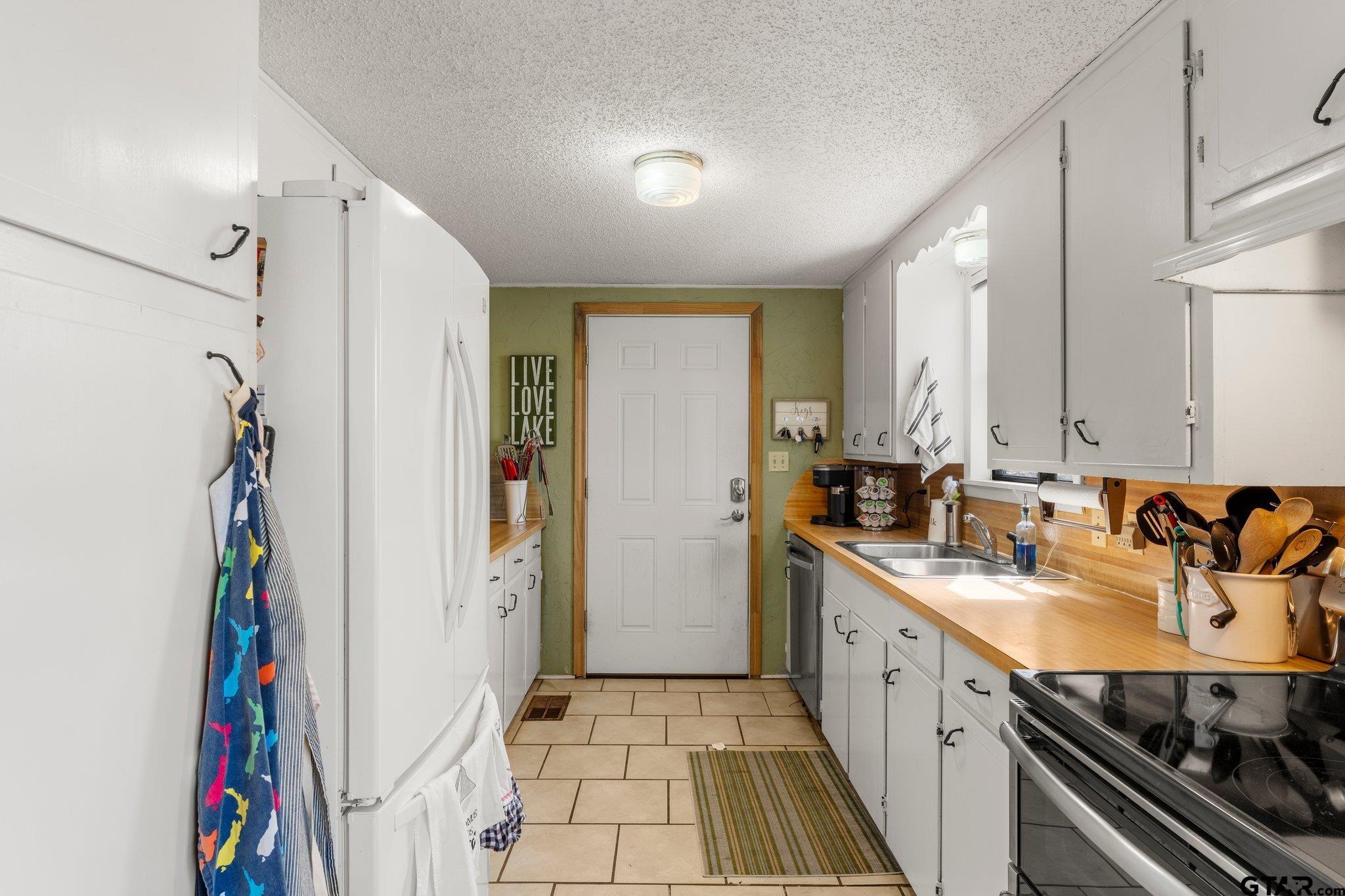 305 South Park Road Scroggins, TX 75480 - Photo 15 of 27