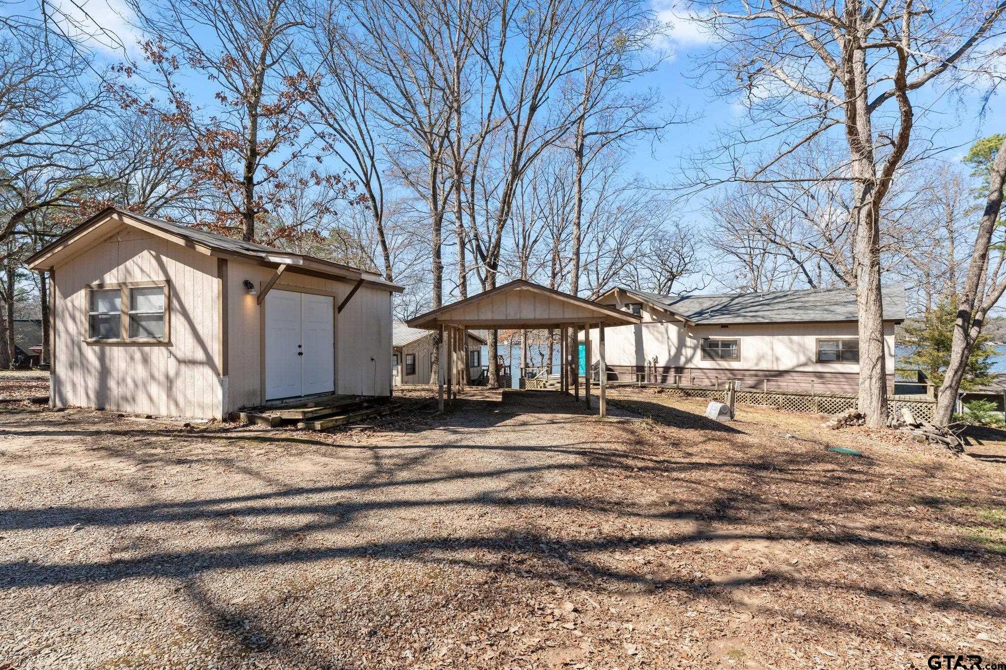 305 South Park Road Scroggins, TX 75480 - Photo 6 of 27