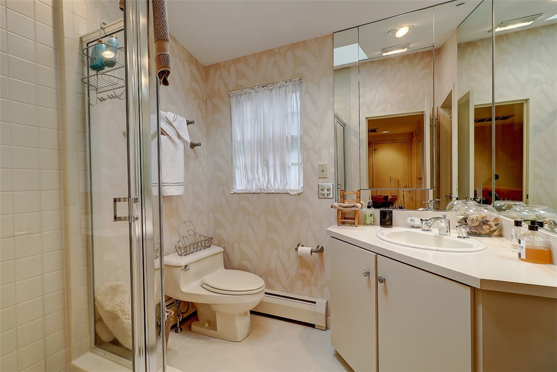 39 Major Potter Road Warwick, RI 02886 - Photo 23 of 32 Bathroom for family and guests, second floor