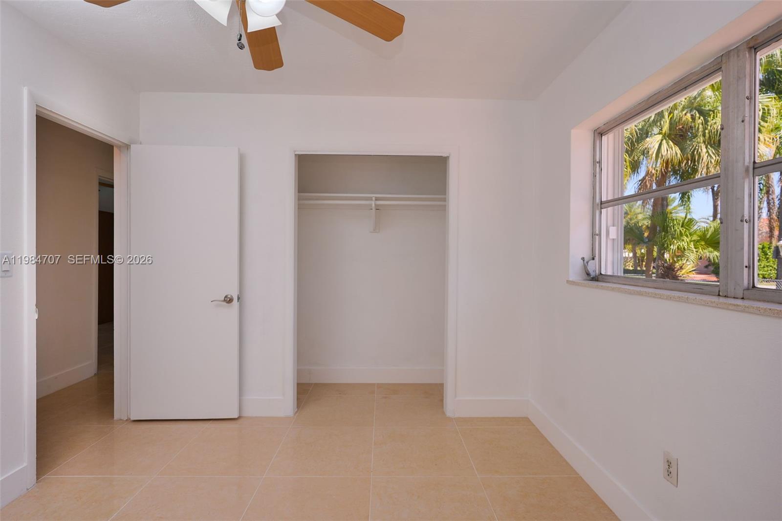 10521 Southwest 41st Terrace Miami, FL 33165 - Photo 23 of 68