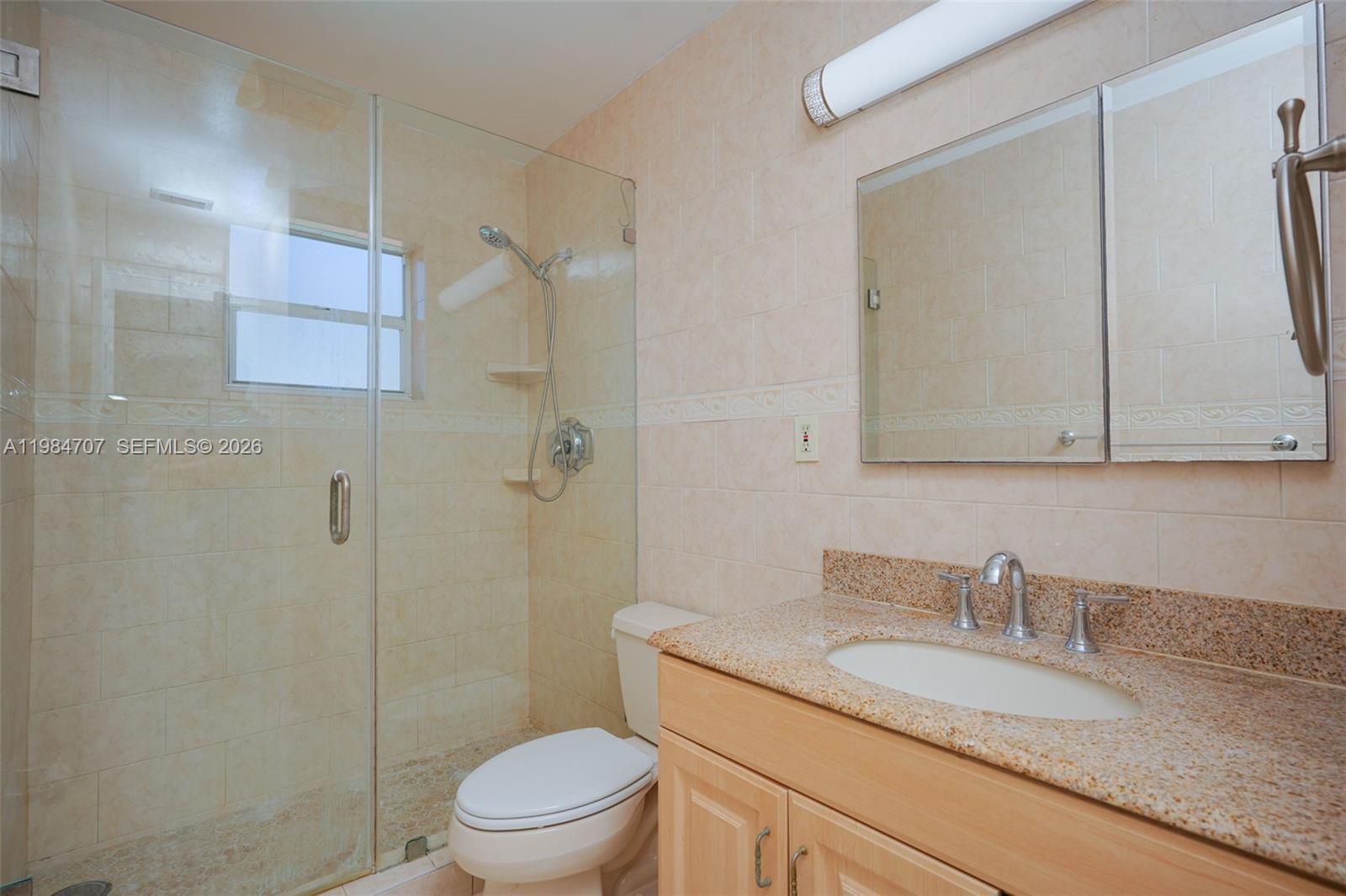 10521 Southwest 41st Terrace Miami, FL 33165 - Photo 29 of 68