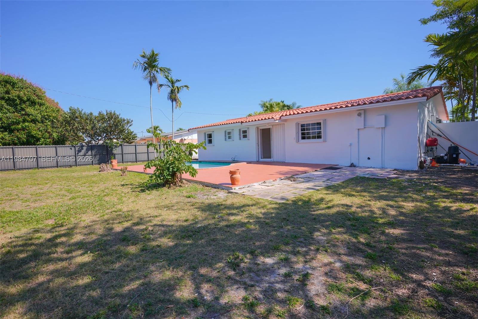 10521 Southwest 41st Terrace Miami, FL 33165 - Photo 57 of 68