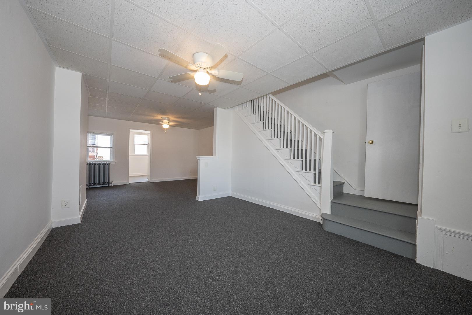 416 Woodcliffe Road Upper Darby, PA 19082 - Photo 6 of 38