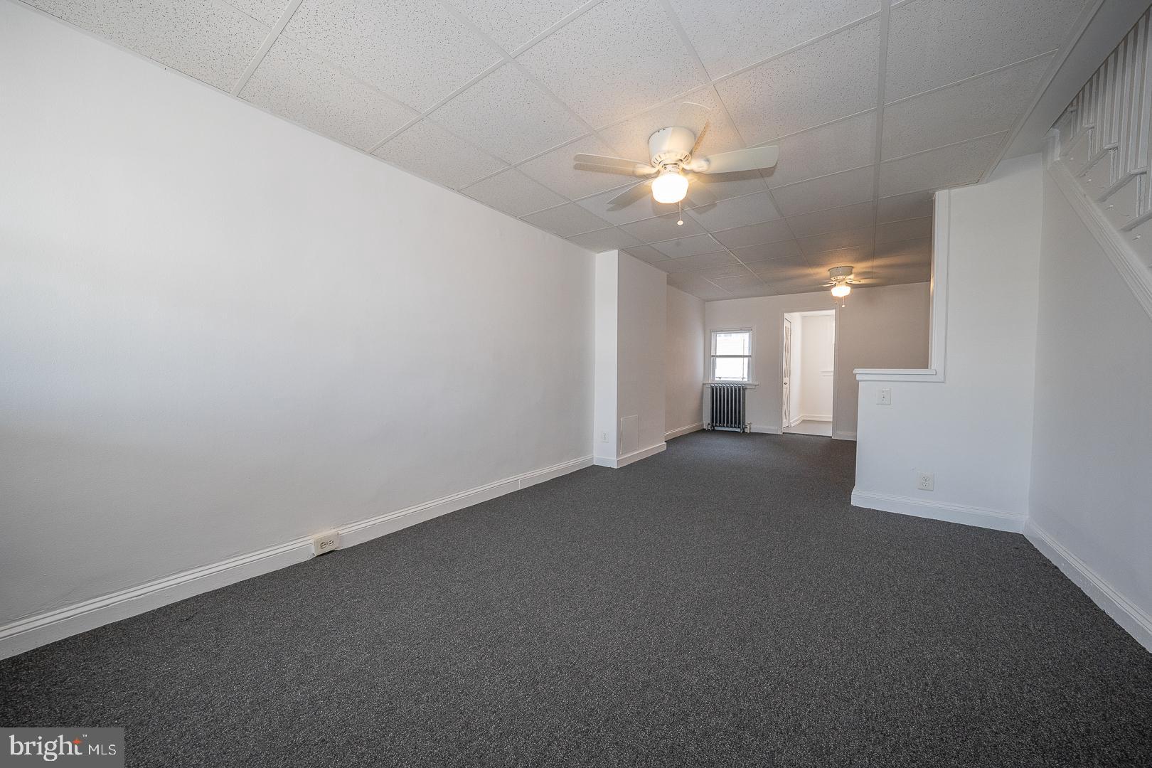 416 Woodcliffe Road Upper Darby, PA 19082 - Photo 8 of 38