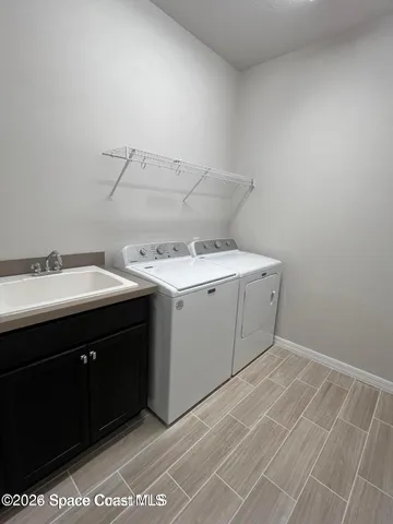 $3,400 | 2609 Pangea Circle, Melbourne, FL 32940