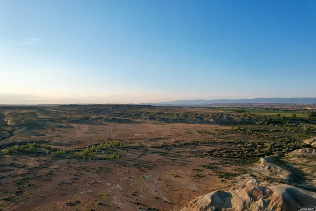 $330,000 | 1242 Highway 20, Basin, WY 82410