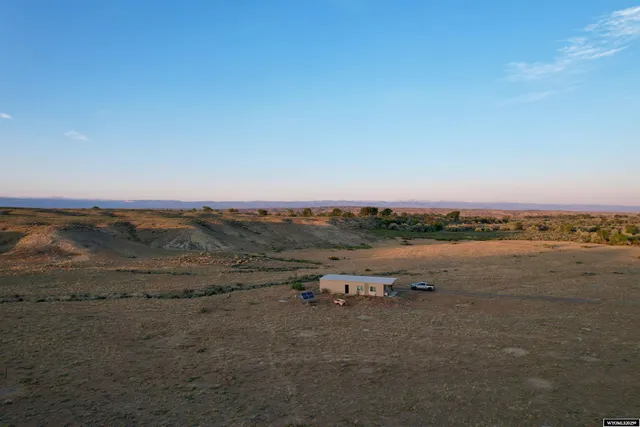 $330,000 | 1242 Highway 20, Basin, WY 82410