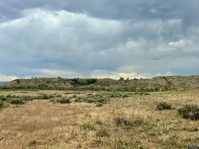 $330,000 | 1242 Highway 20, Basin, WY 82410