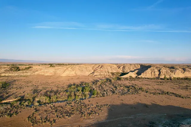 $330,000 | 1242 Highway 20, Basin, WY 82410