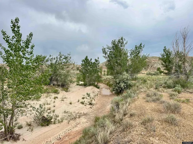 $330,000 | 1242 Highway 20, Basin, WY 82410