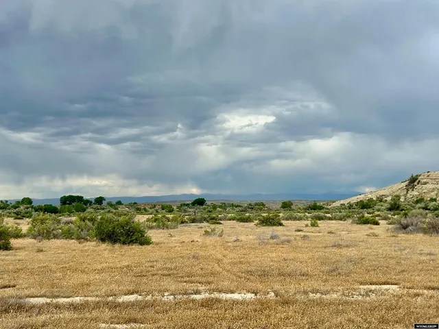 $330,000 | 1242 Highway 20, Basin, WY 82410