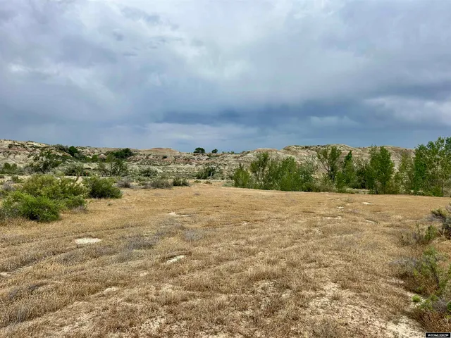 $330,000 | 1242 Highway 20, Basin, WY 82410