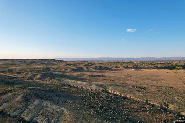 $330,000 | 1242 Highway 20, Basin, WY 82410