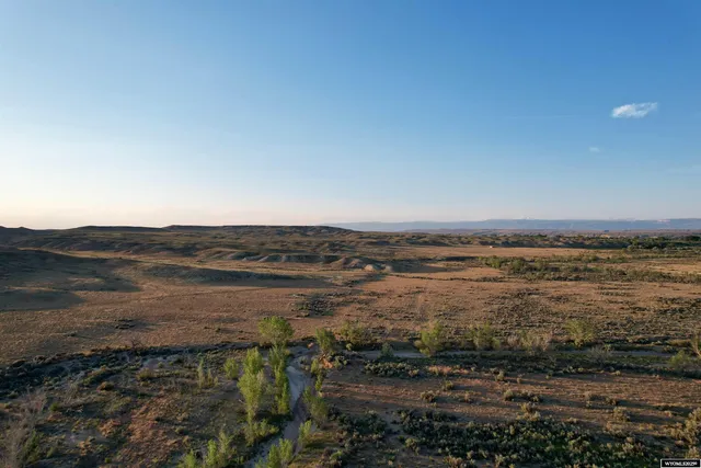 $330,000 | 1242 Highway 20, Basin, WY 82410