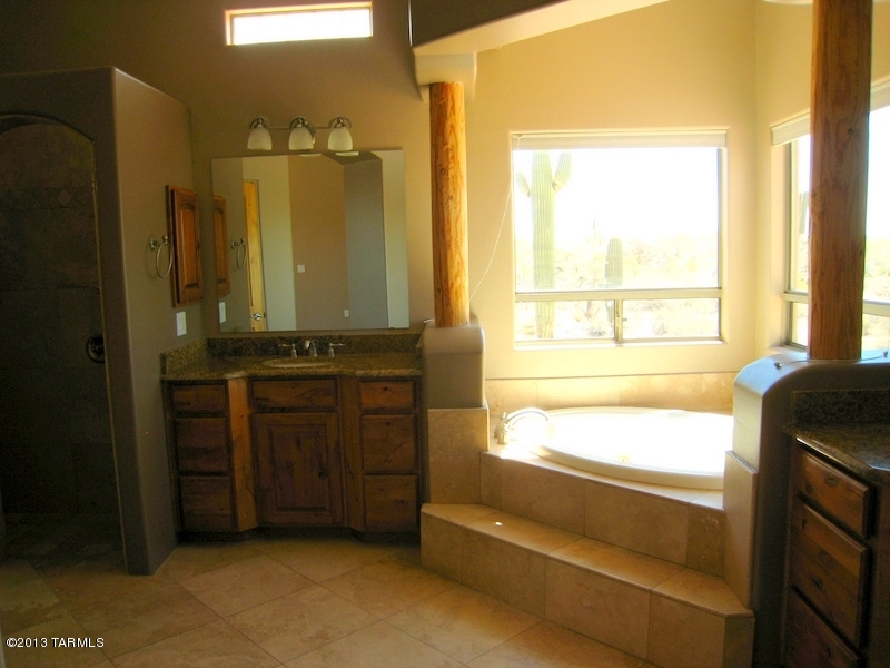 10330 North Blue Bonnet Road Tucson, AZ 85742 - Photo 12 of 21