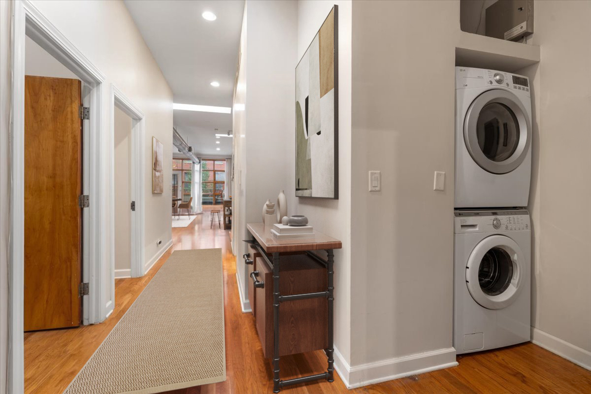 2016 West Concord Place Chicago, IL 60647 - Photo 20 of 30