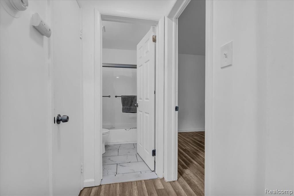 6837 Middlebelt Road Romulus, MI 48174 - Photo 12 of 12 Gallery Image 12