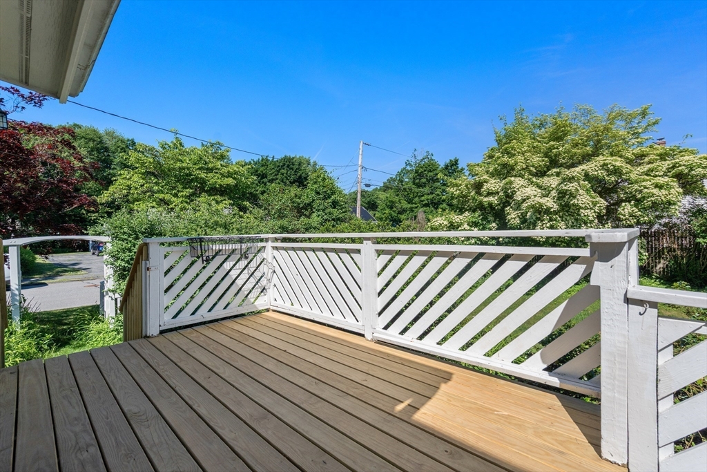 19 Jefferson Road Northborough, MA 01532 - Photo 26 of 32