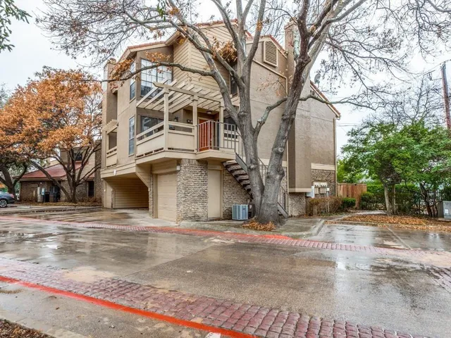 $1,850 | 5200 Martel Avenue, Unit 2C, Dallas, TX 75206
