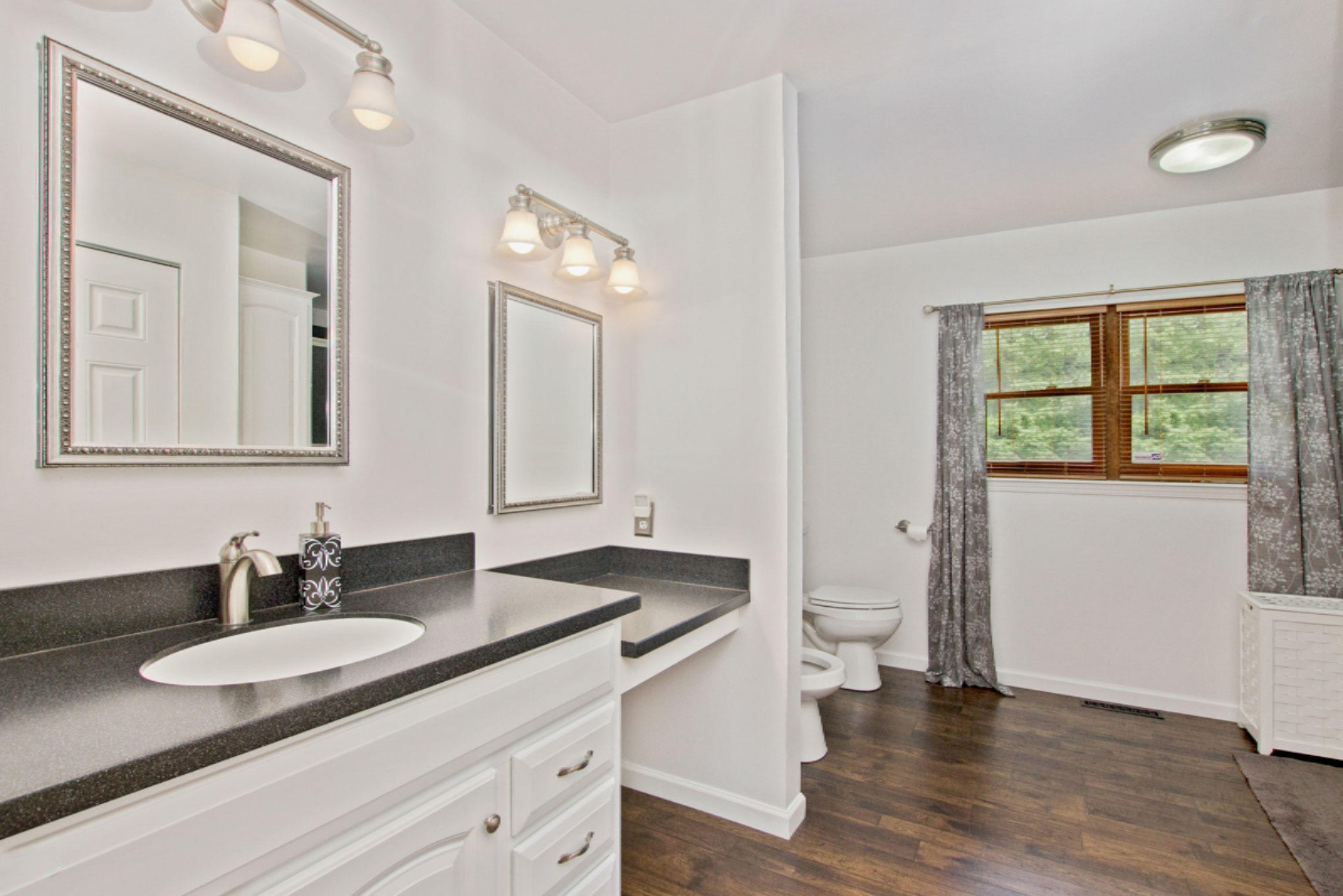 3520 Stearns Road Ludington, MI 49431 - Photo 18 of 86 Master bath