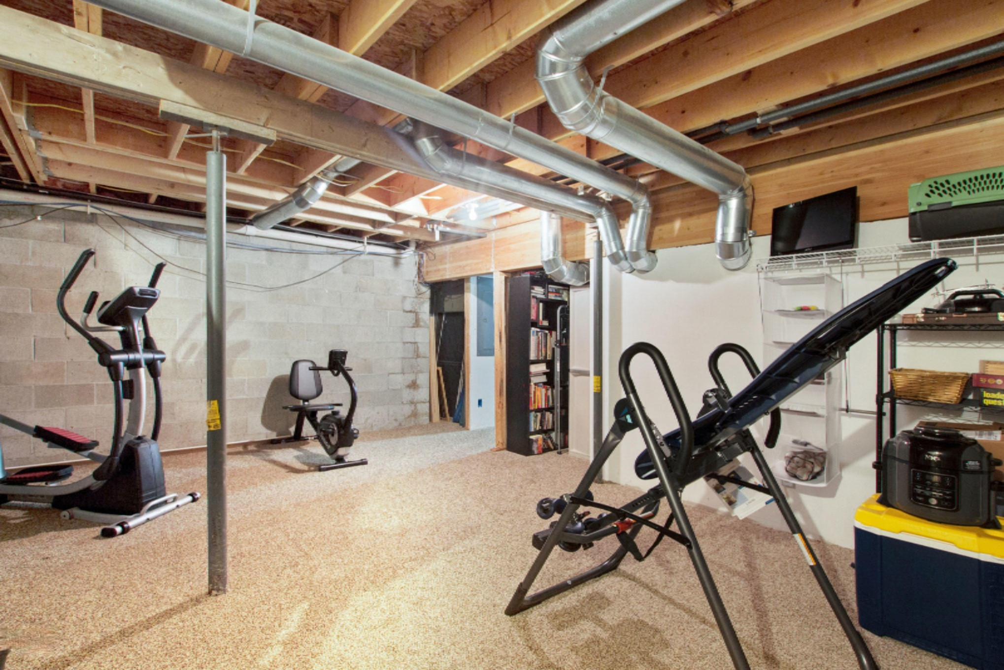3520 Stearns Road Ludington, MI 49431 - Photo 60 of 86 Exercise room