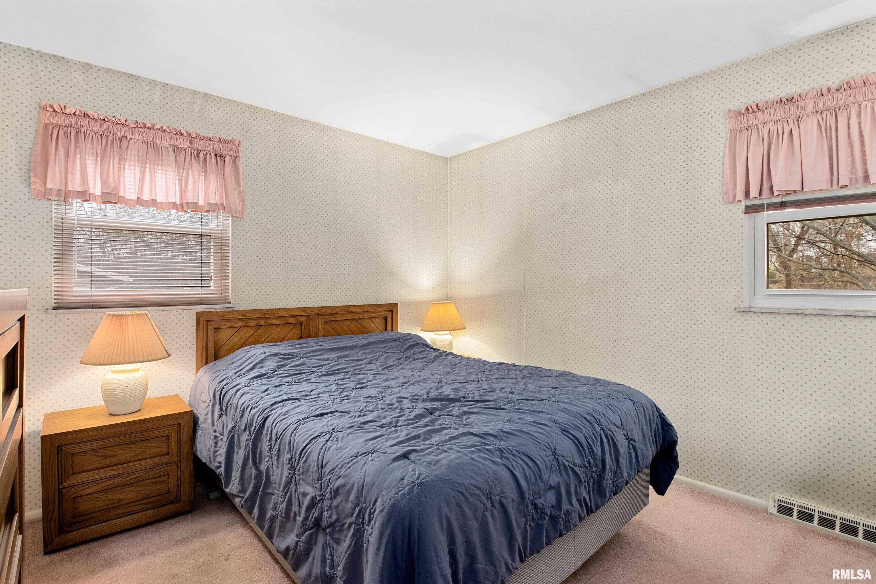 6146 North Hamilton Road Peoria, IL 61614 - Photo 16 of 25 Gallery Image 16