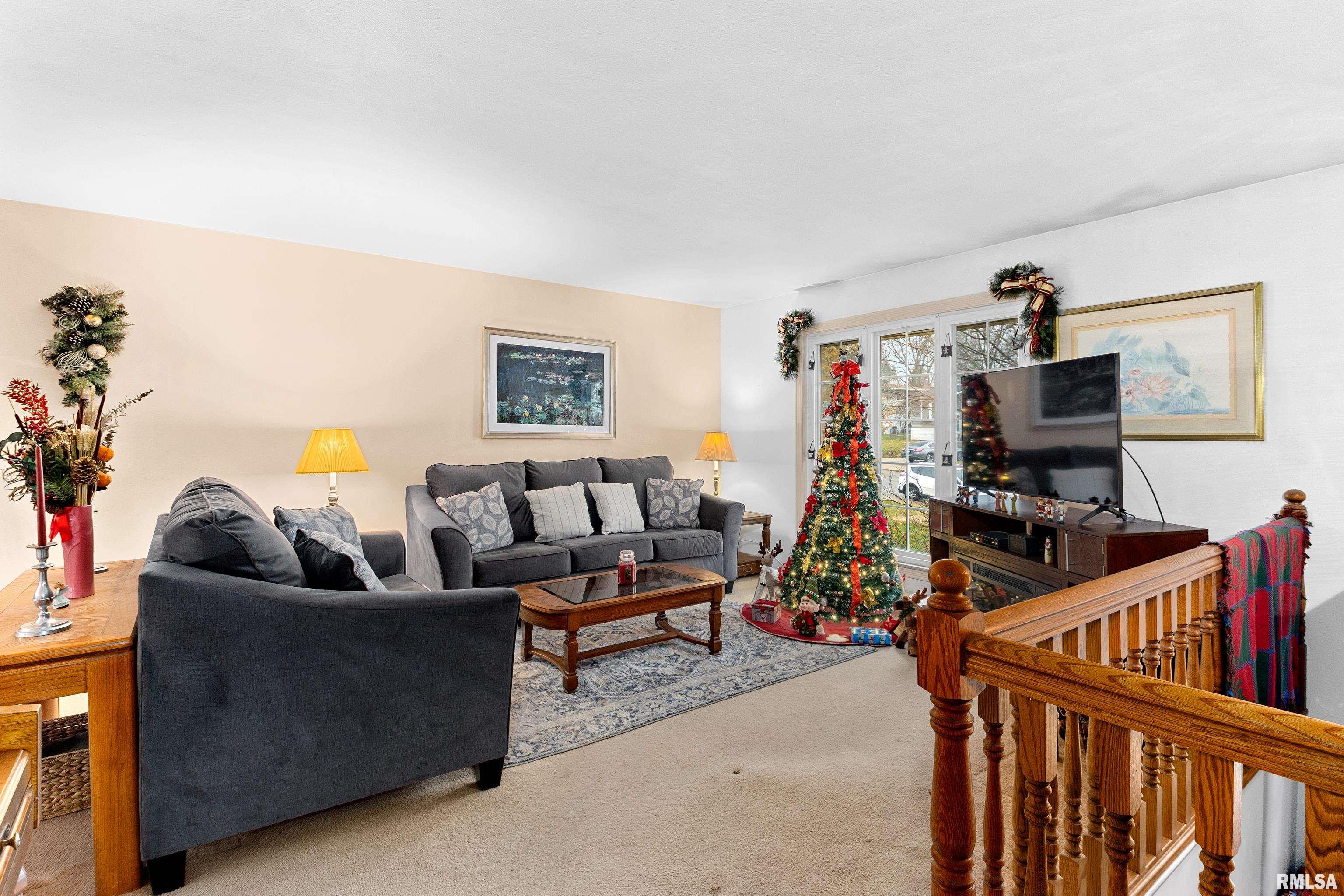 6146 North Hamilton Road Peoria, IL 61614 - Photo 4 of 25 Gallery Image 4