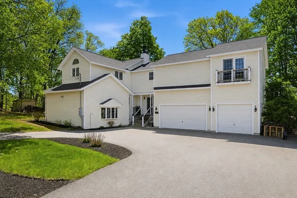 $824,900 | 25 Thomas Place, Leominster, MA 01453
