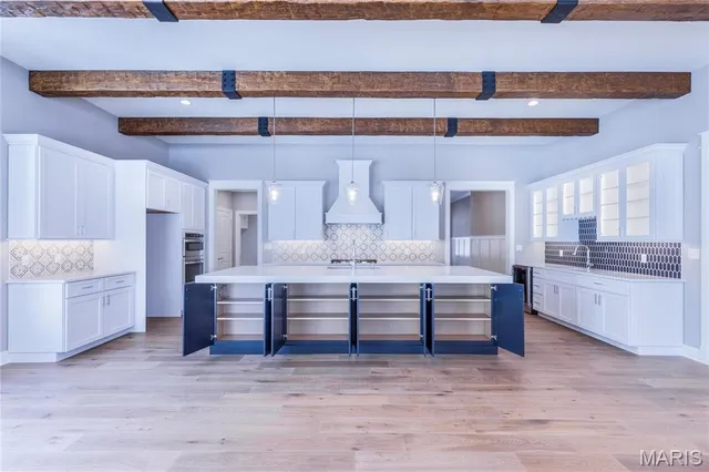 $1,259,000 | 435 Landscape Court, Webster Groves, MO 63119