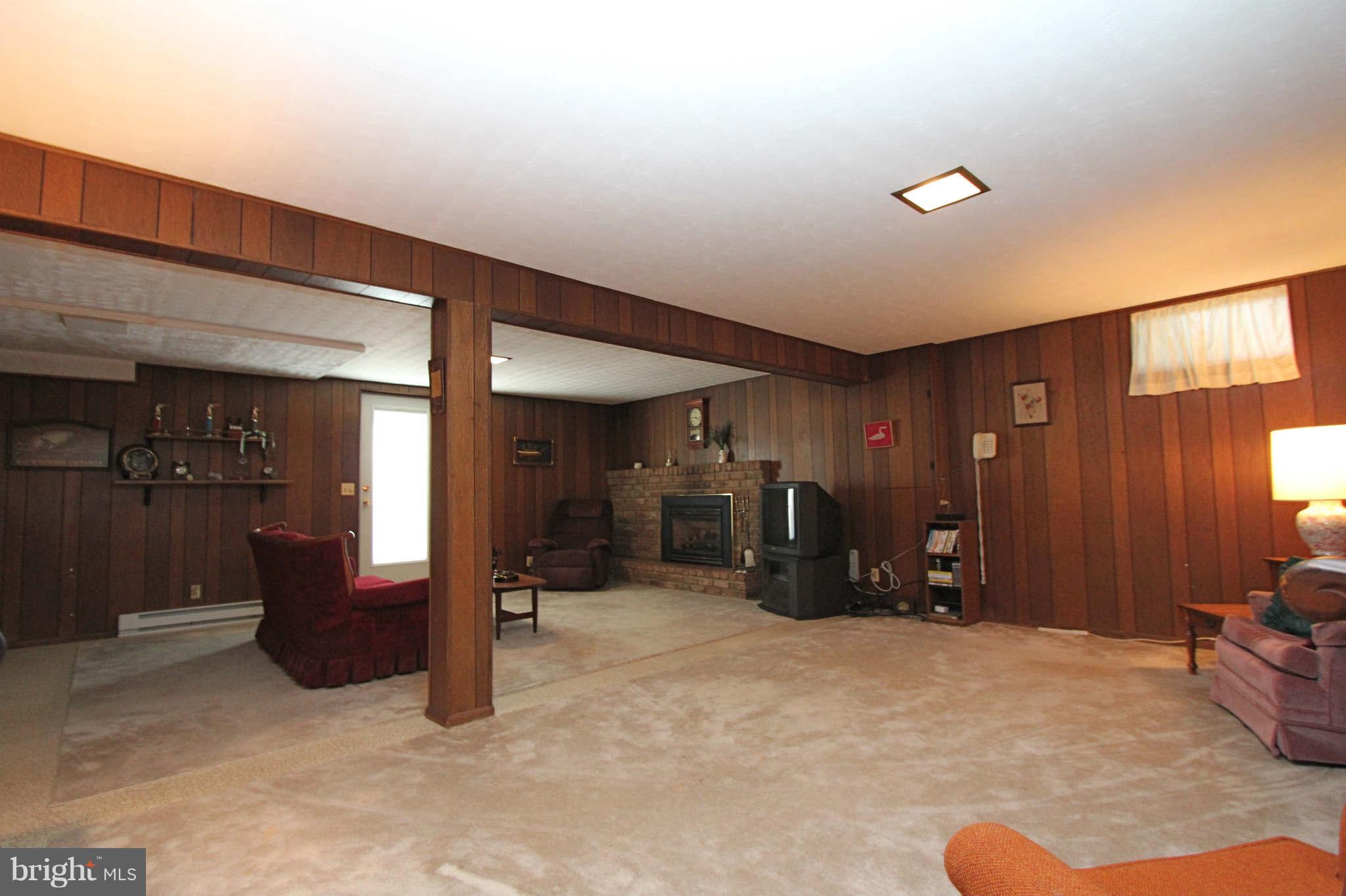 315 Kolbe Road Westminster, MD 21157 - Photo 18 of 23 Family Room