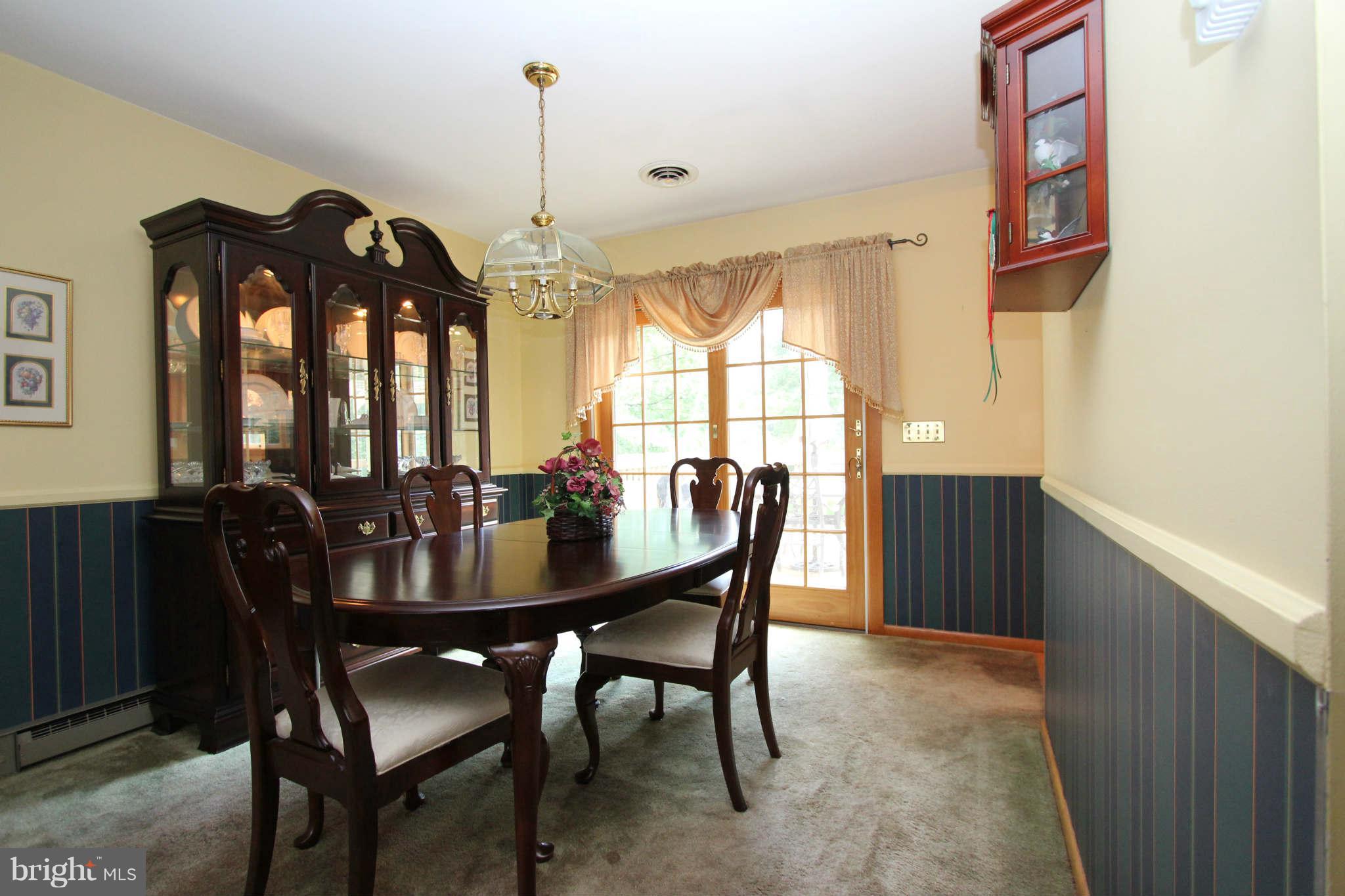 315 Kolbe Road Westminster, MD 21157 - Photo 5 of 23 Dining Room