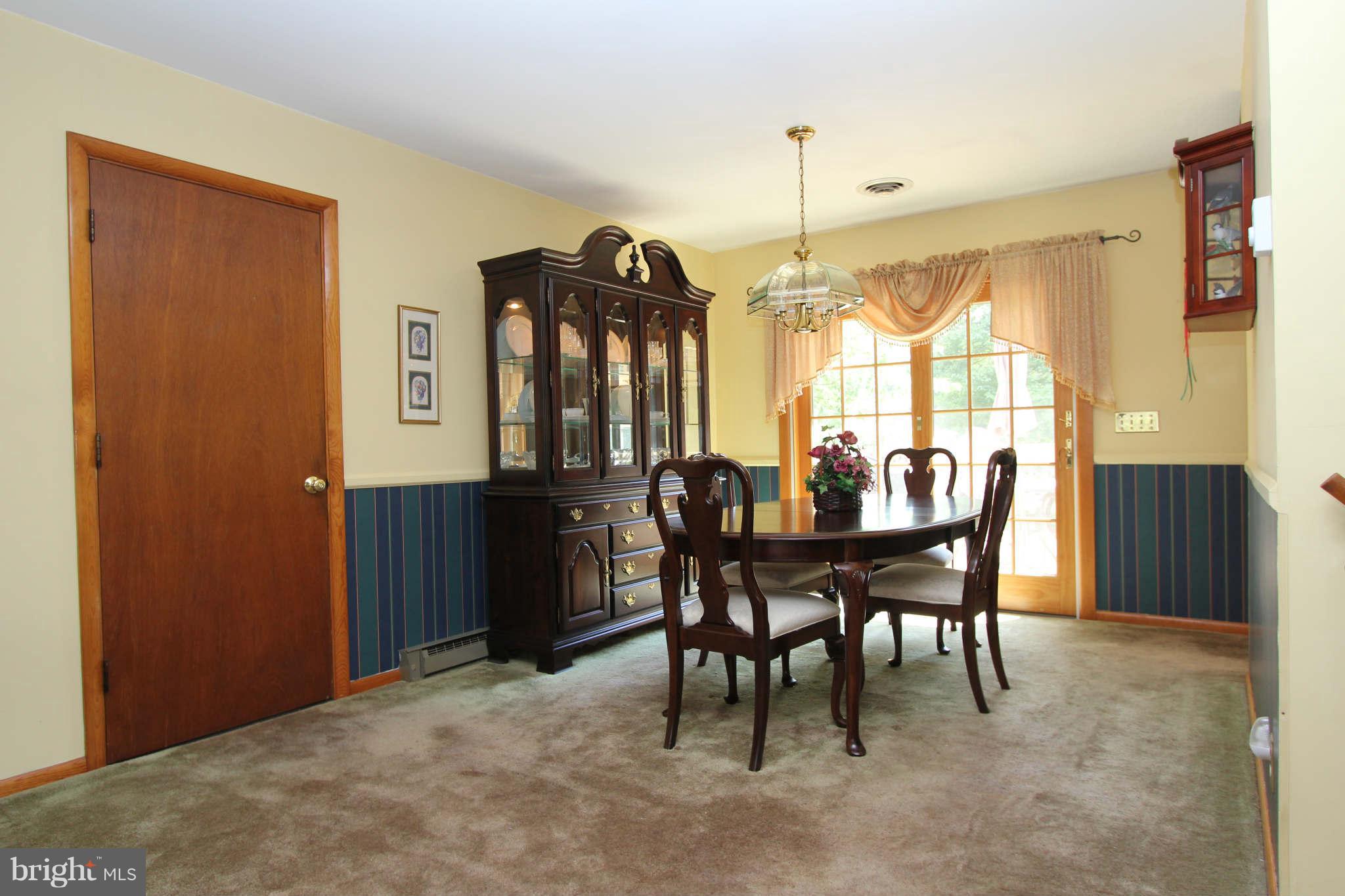 315 Kolbe Road Westminster, MD 21157 - Photo 6 of 23 Dining Room