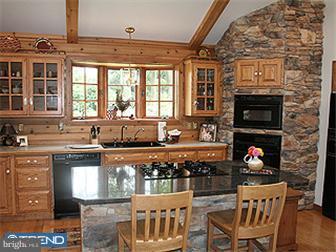 351 Warwick Road Elverson, PA 19520 - Photo 4 of 12 Kitchen
