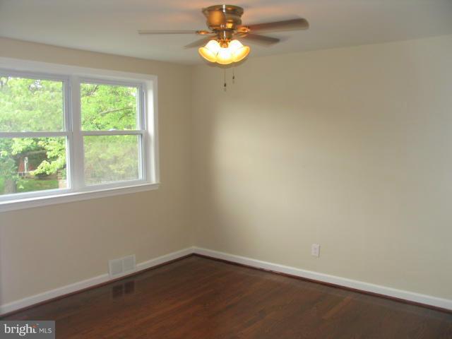 1715 Hartsdale Road Baltimore, MD 21239 - Photo 8 of 23 Bedroom