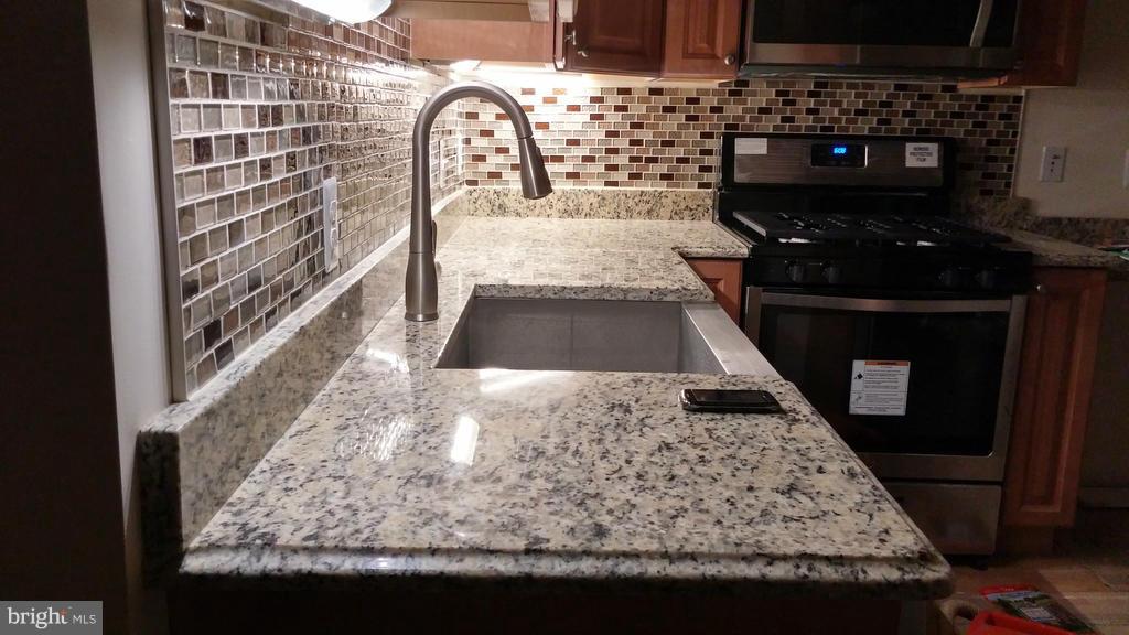 11405 Idlewood Road Silver Spring, MD 20906 - Photo 14 of 28 a view of appliances