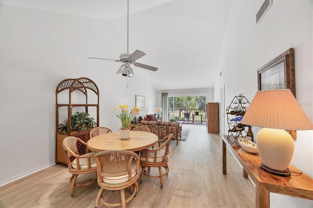 454 Cerromar Road, Unit 275 Venice, FL 34293 - Photo 12 of 51