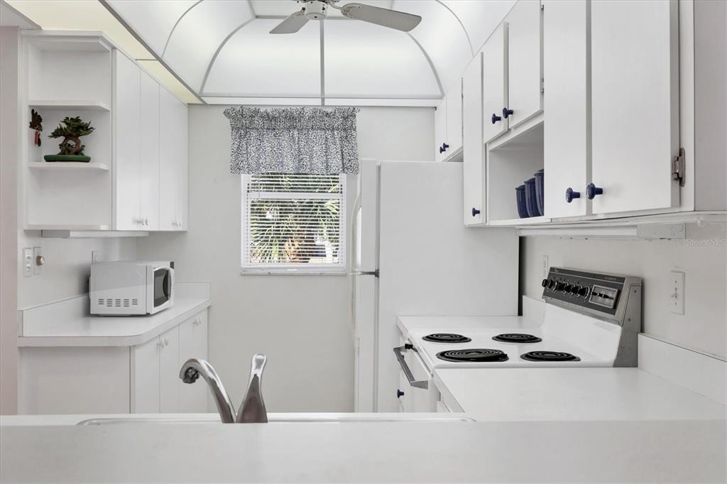 454 Cerromar Road, Unit 275 Venice, FL 34293 - Photo 13 of 51