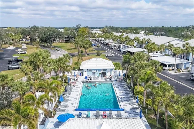 a sign that is on the side of the road