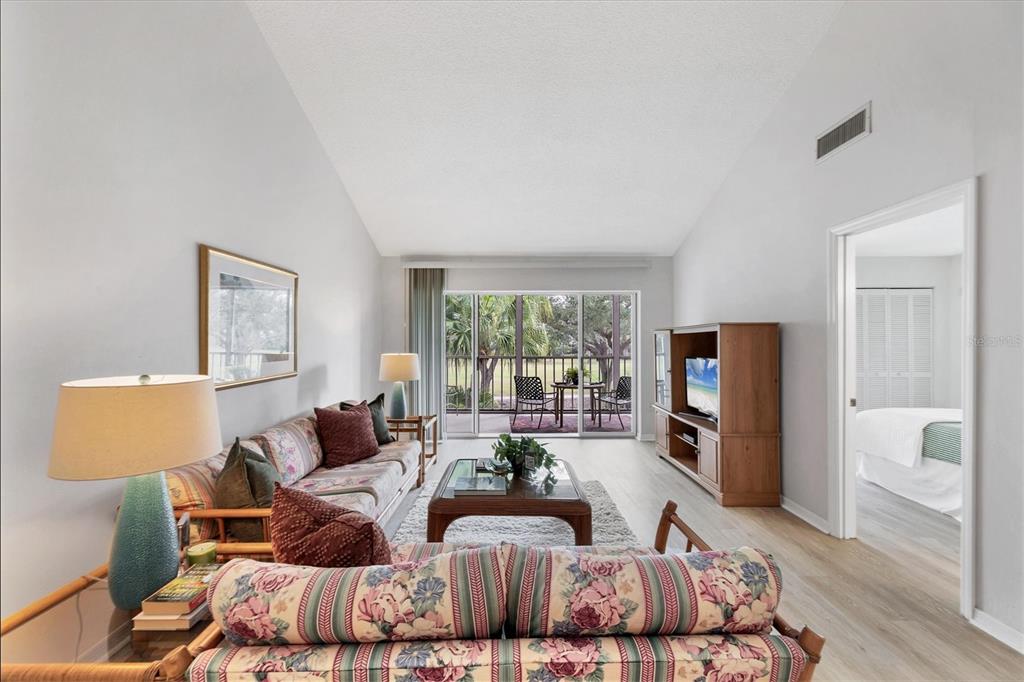 454 Cerromar Road, Unit 275 Venice, FL 34293 - Photo 7 of 51