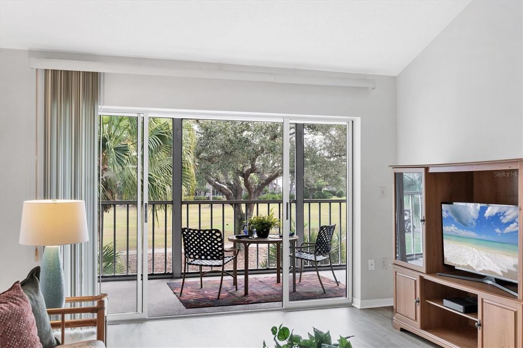 454 Cerromar Road, Unit 275 Venice, FL 34293 - Photo 8 of 51