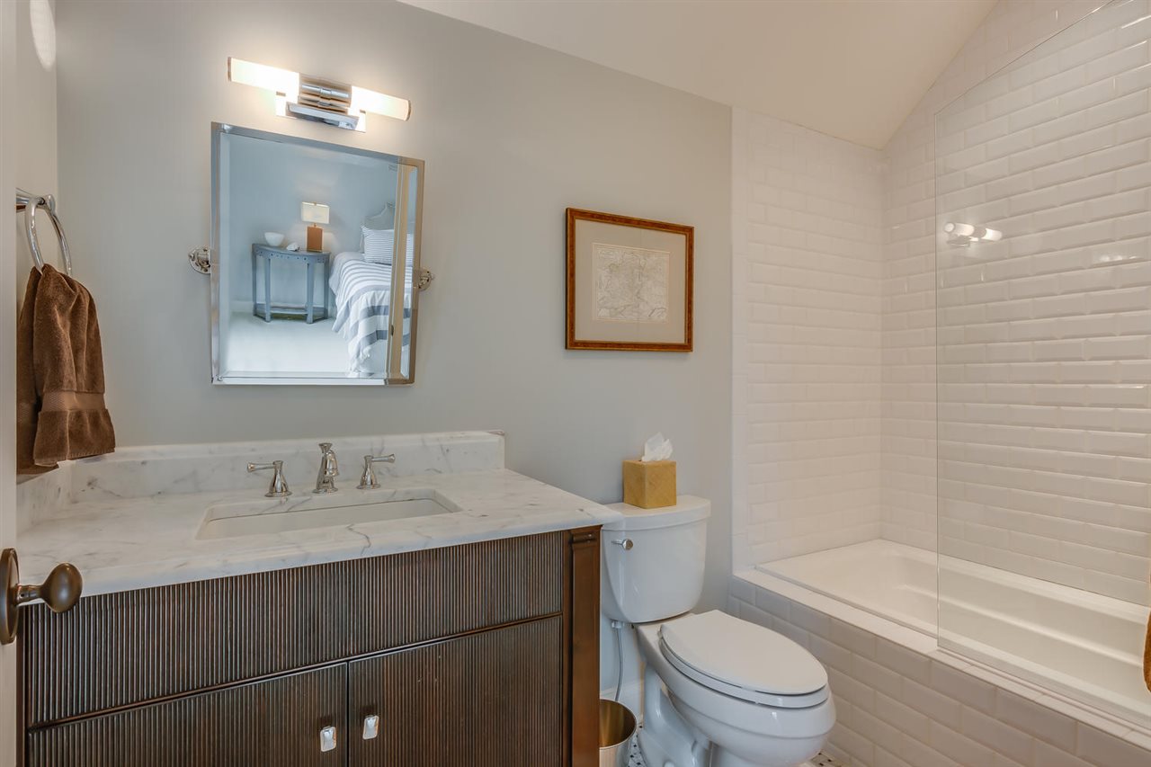 51906 Hickory Road Granger, IN 46530 - Photo 21 of 36 Gallery Image 21