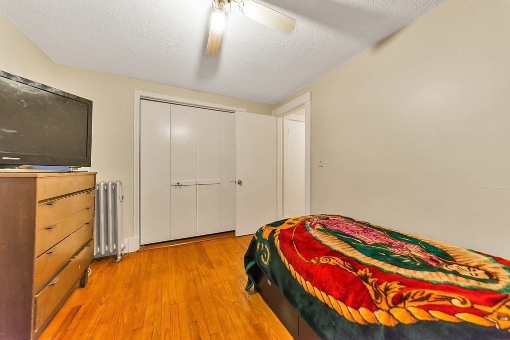 334 Chapin Terrace Springfield, MA 01104 - Photo 16 of 23 Gallery Image 16