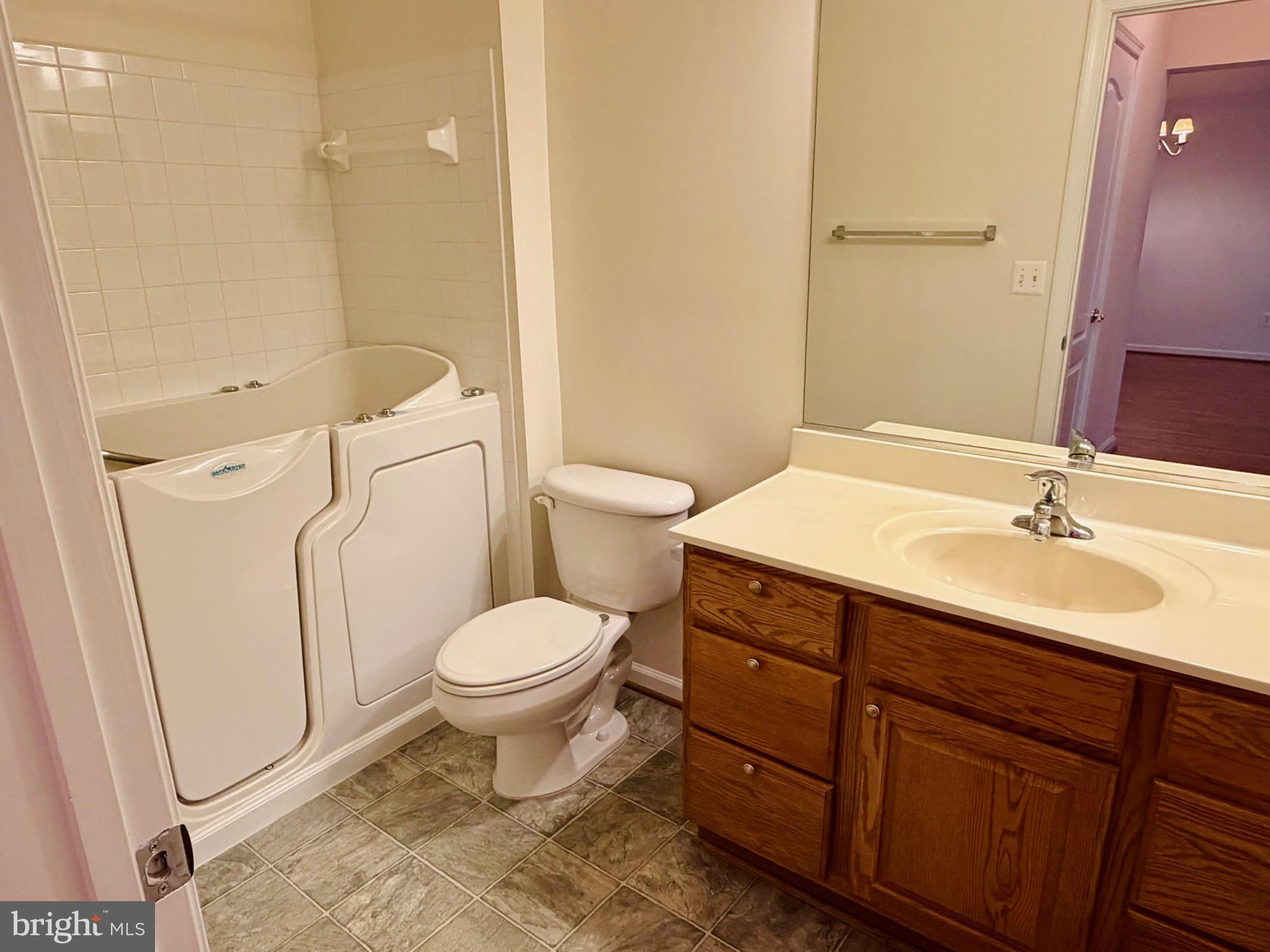 8615 Wandering Fox Trail, Unit 105 Odenton, MD 21113 - Photo 14 of 24