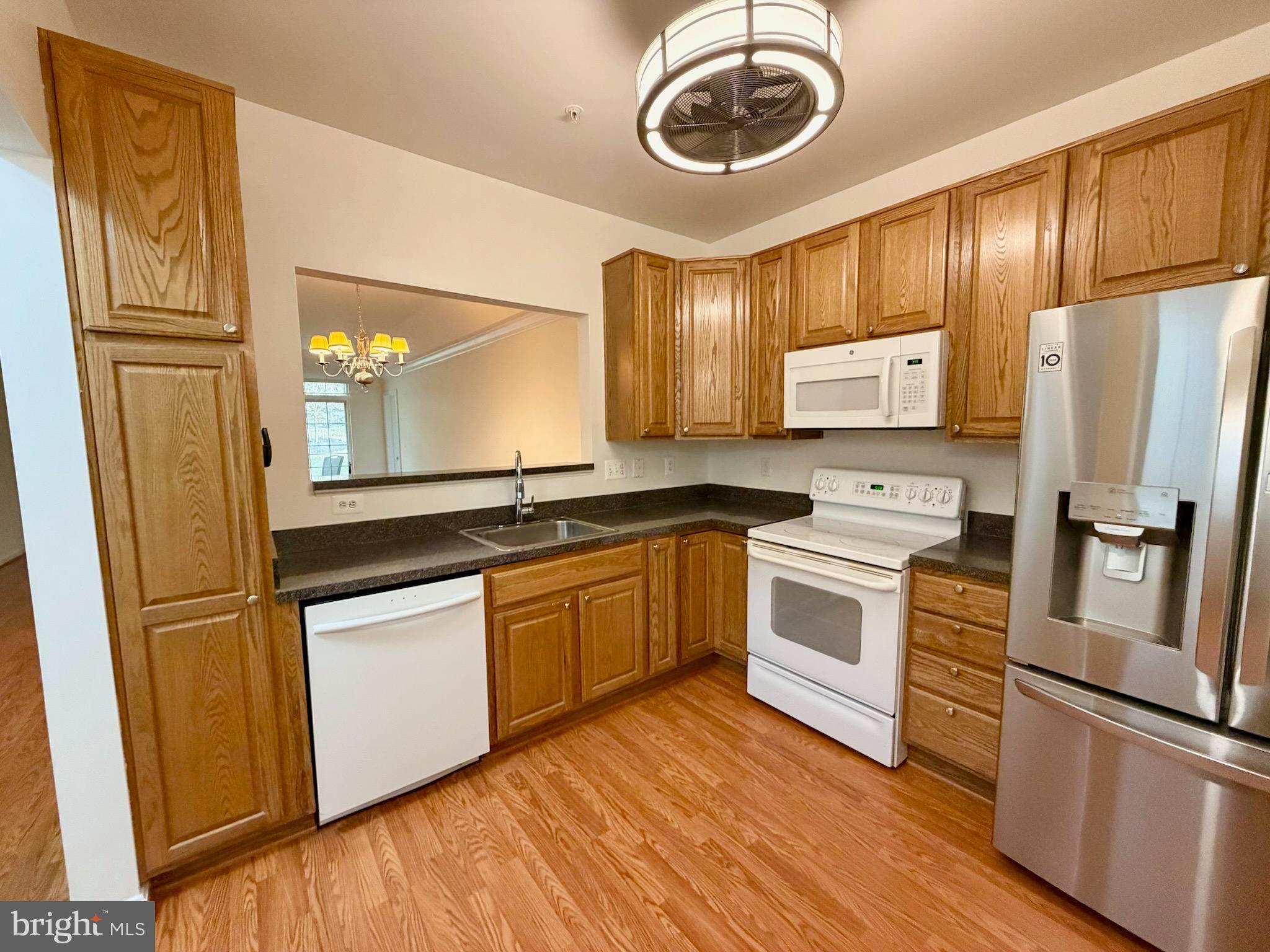 8615 Wandering Fox Trail, Unit 105 Odenton, MD 21113 - Photo 3 of 24