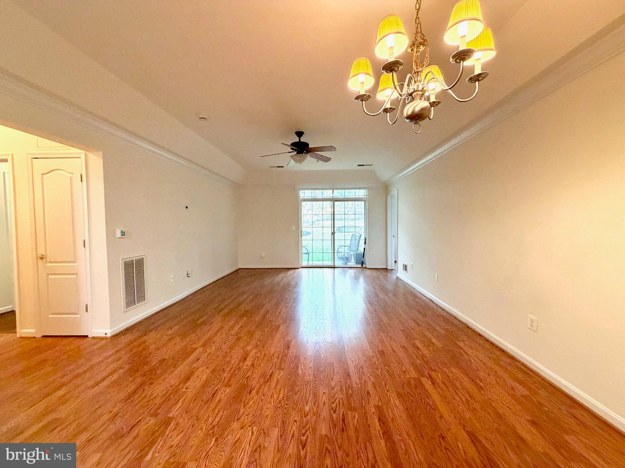 8615 Wandering Fox Trail, Unit 105 Odenton, MD 21113 - Photo 4 of 24
