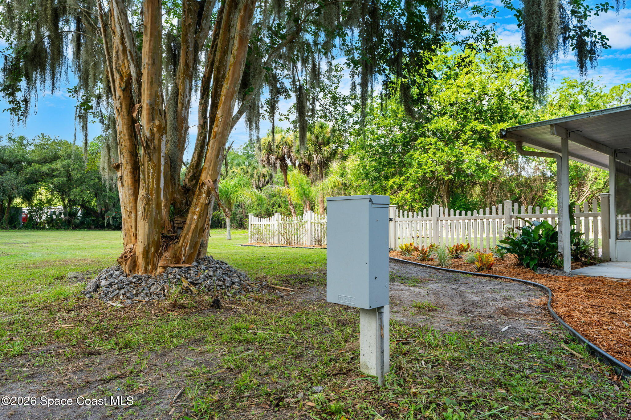 5041 Scott Road Cocoa, FL 32926 - Photo 43 of 52 sideyard