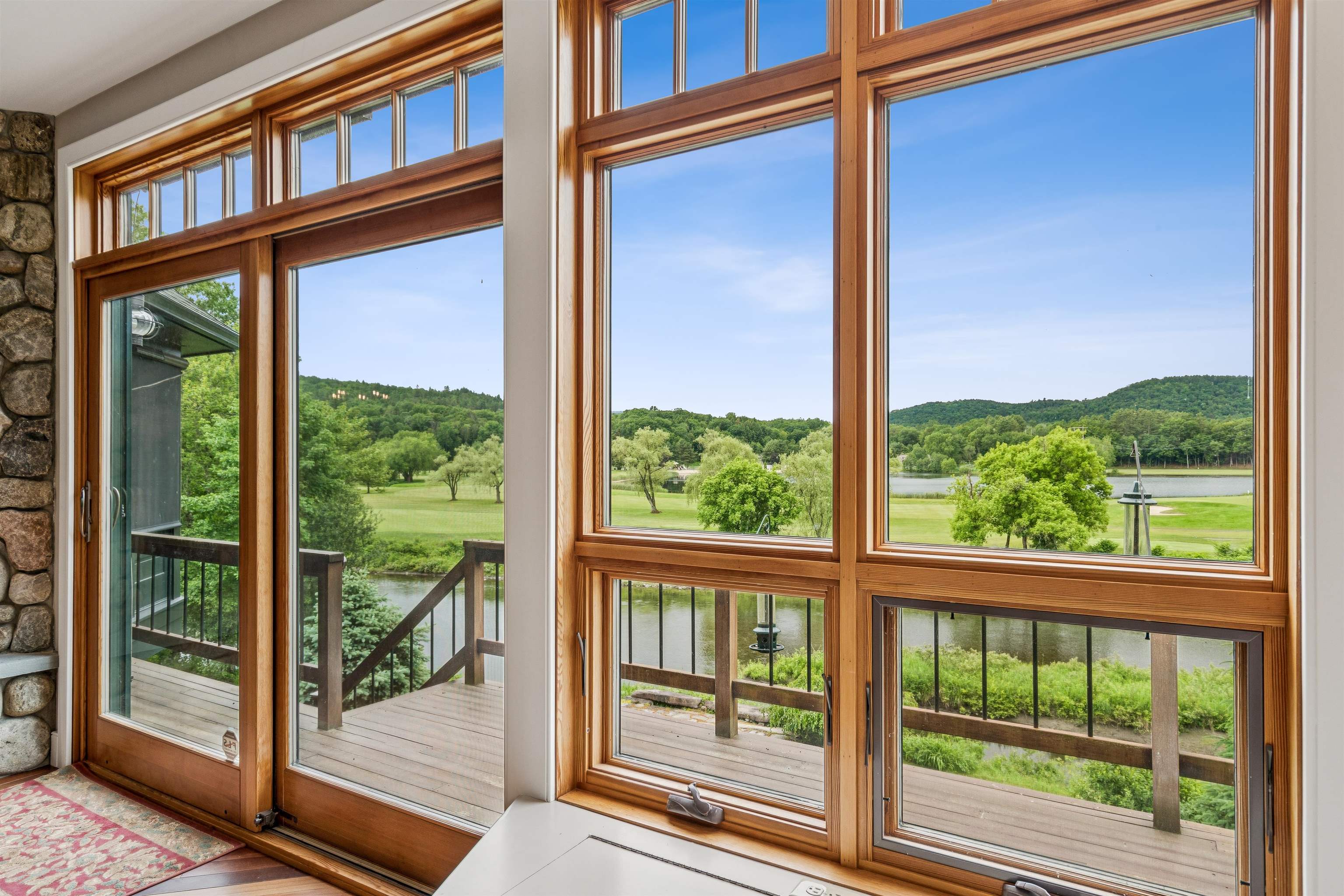 2346 Quechee Main Street Hartford, VT 05059 - Photo 12 of 32