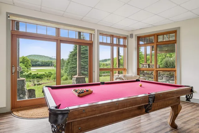 $1,865,000 | 2346 Quechee Main Street, Hartford, VT 05059