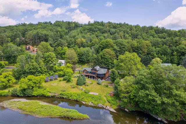 $1,865,000 | 2346 Quechee Main Street, Hartford, VT 05059